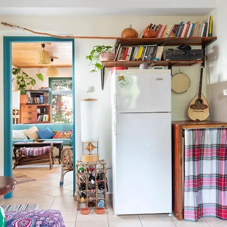 Traditional 2bedroom Private House ヴィラ カラヴォミロス